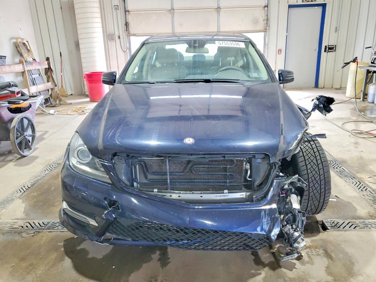 2013 Mercedes-Benz C 250 - Image 5