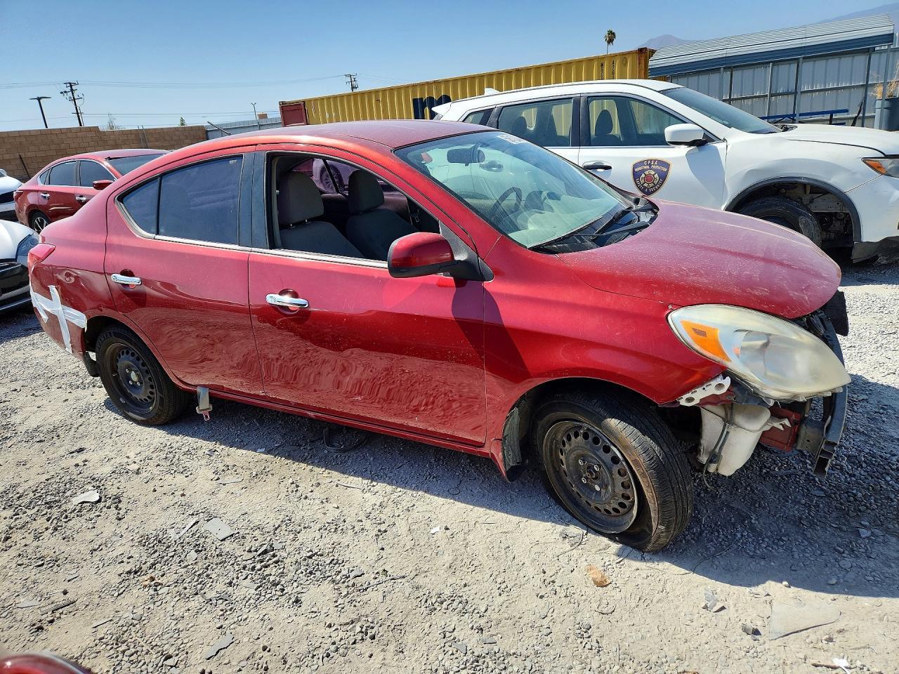 2012 Nissan Versa 1.6 S - Фото 4
