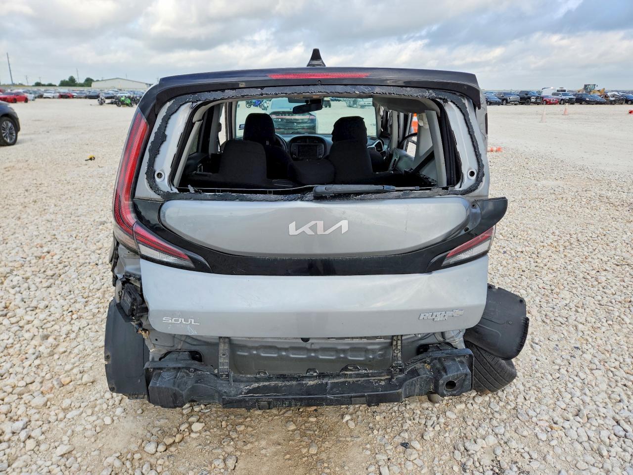 2023 Kia Soul Lx - Фото 6