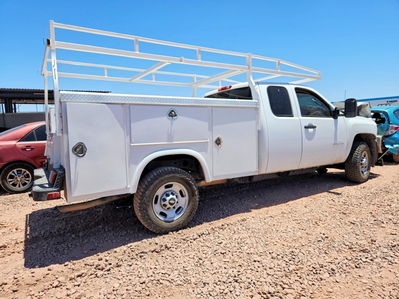 2013 Chevrolet Silverado - Фото 3
