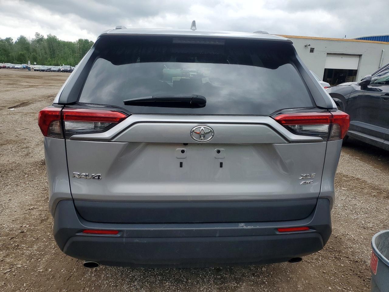 2022 Toyota Rav4 Xle - Фото 6