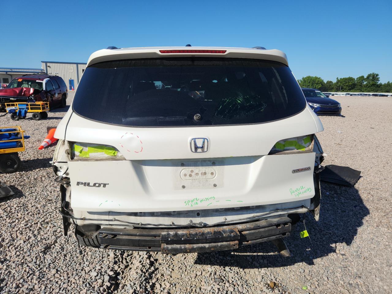 2016 Honda Pilot Touring - Image 6