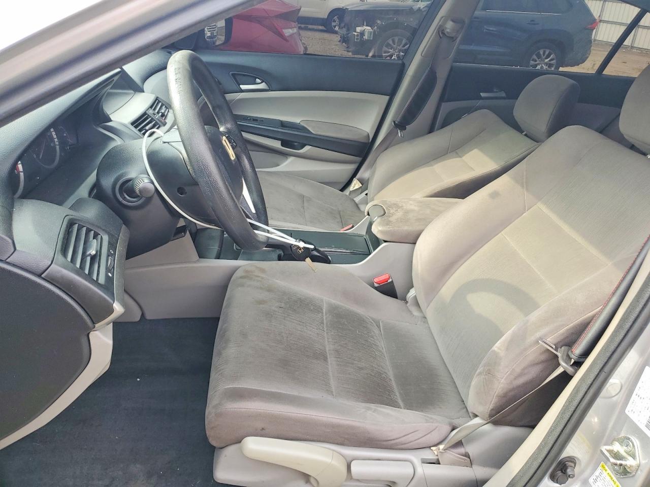 2012 Honda Accord Lx - Image 7