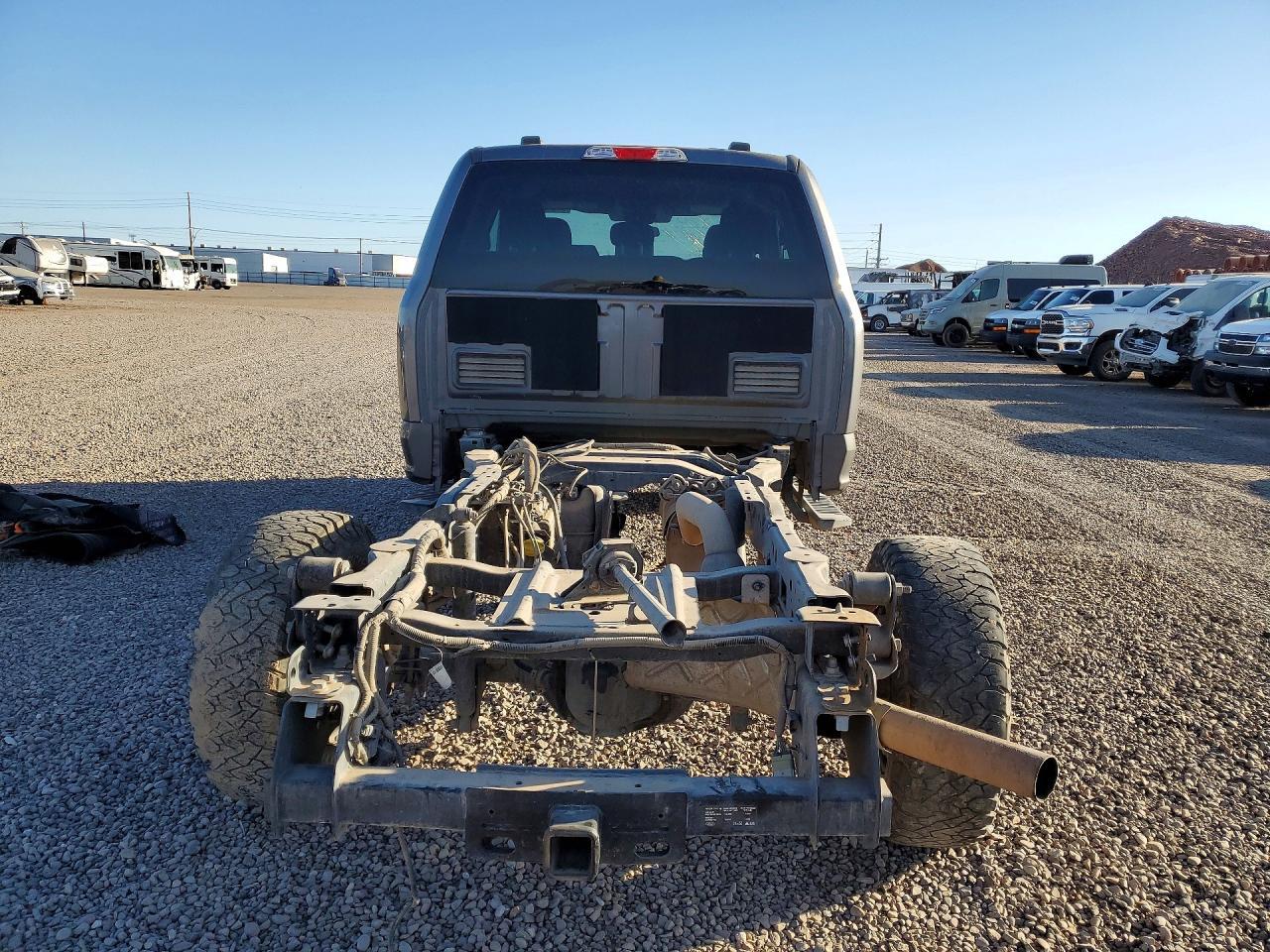 2022 Ford F250 Super Duty - Image 6