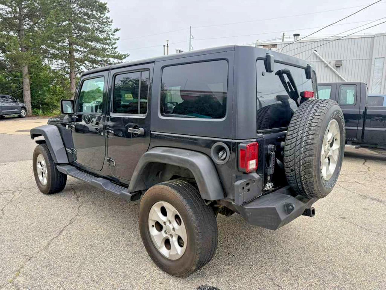 2013 Jeep Wrangler Unlimited Rubicon - Фото 3