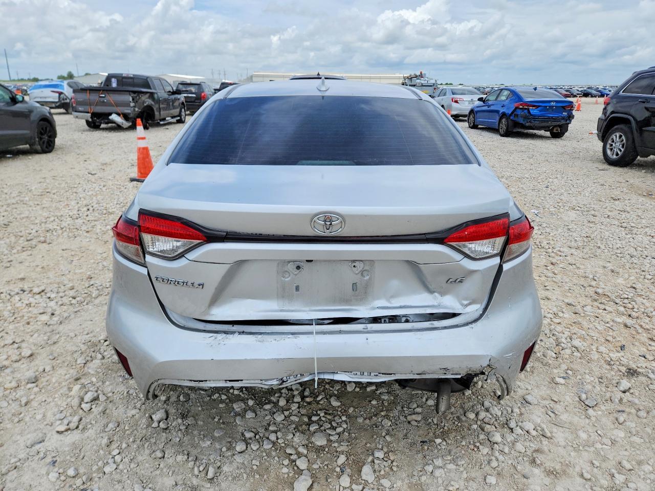 2021 Toyota Corolla Le - Фото 6