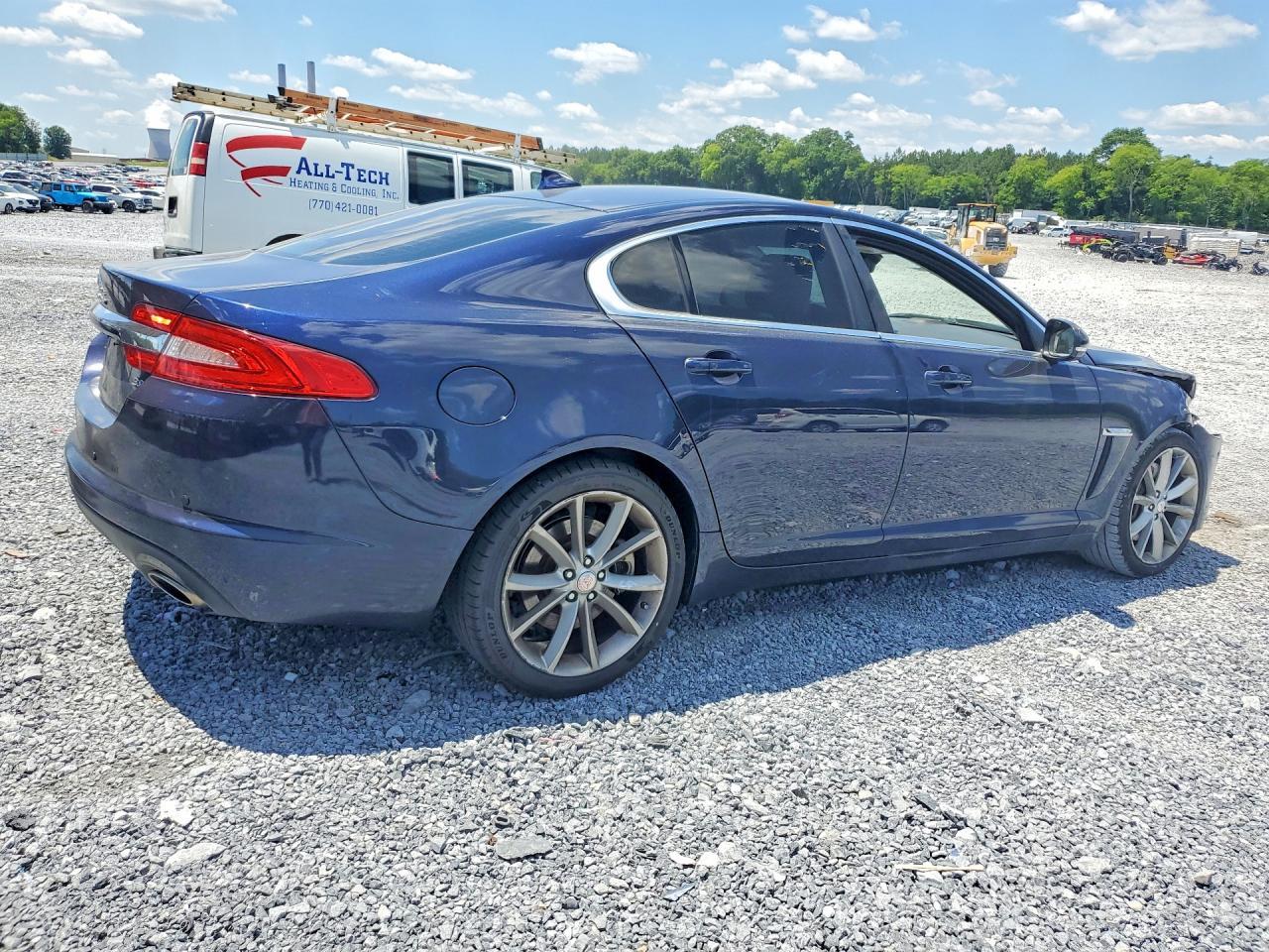2015 Jaguar Xf 3.0 Sport - Image 3