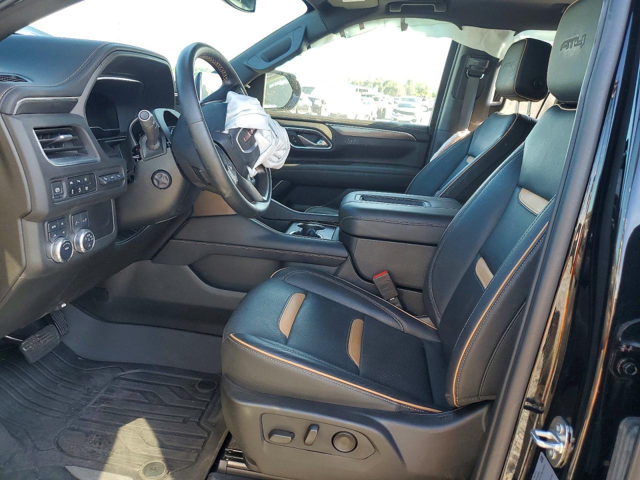 2024 GMC Yukon At4 - Фото 7