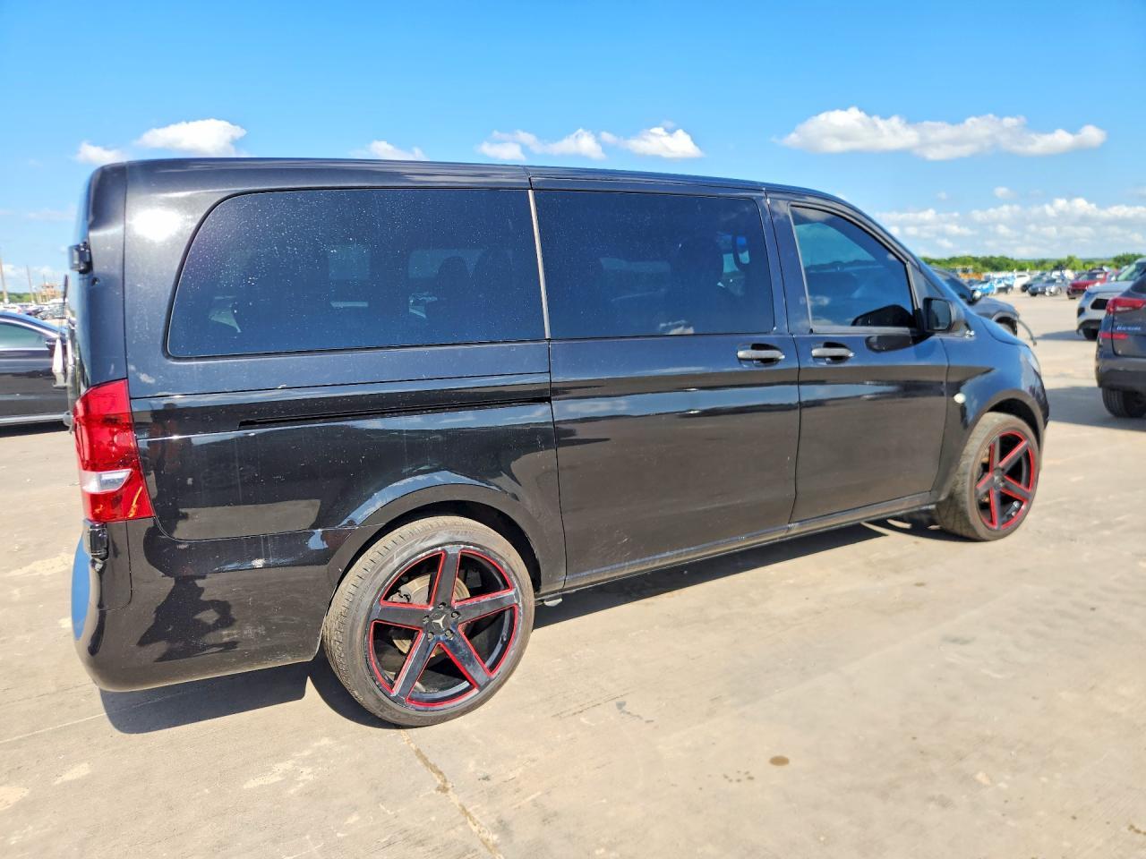 2018 Mercedes-Benz Metris - Фото 3