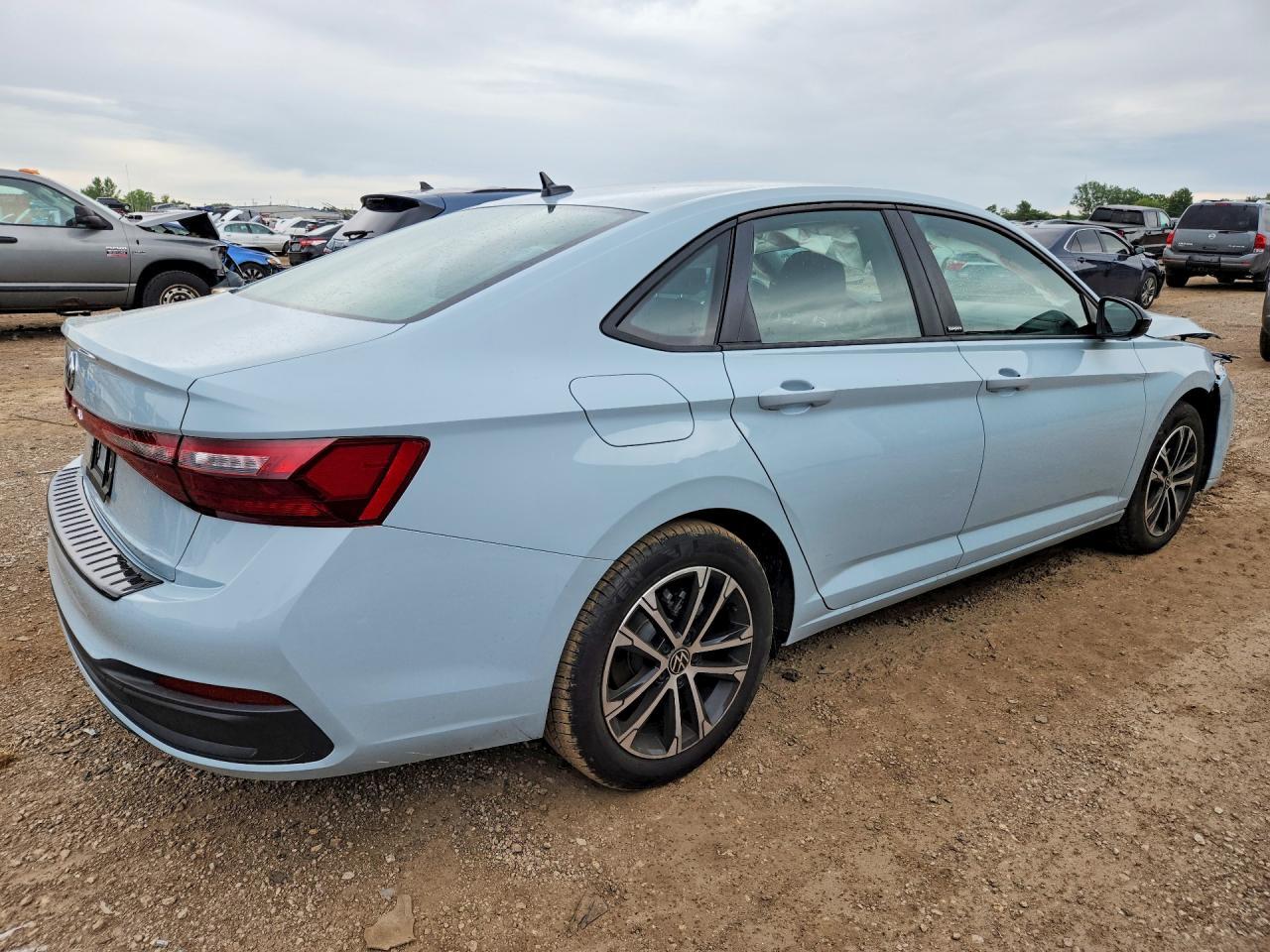 2025 Volkswagen Jetta Sport - Фото 3