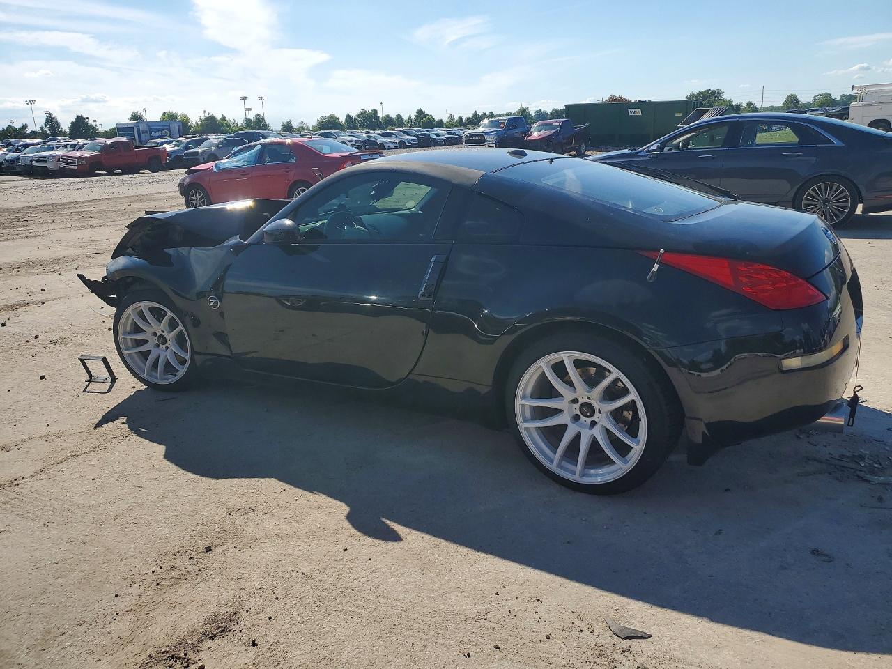 2008 Nissan 350Z Coupe - Image 2