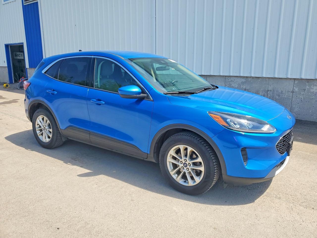 2020 Ford Escape Se - Фото 4