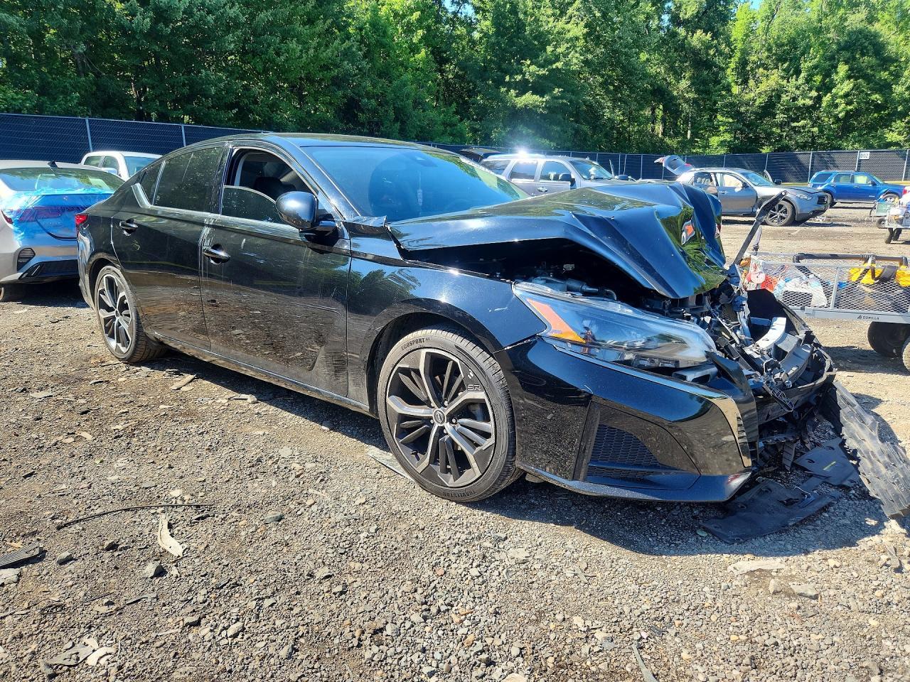 2023 Nissan Altima Sr - Image 4