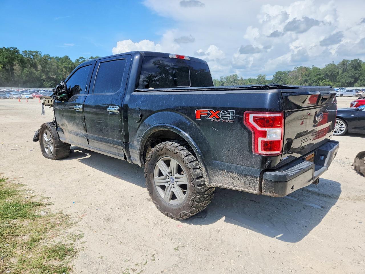 2019 Ford F150 Supercrew - Фото 2