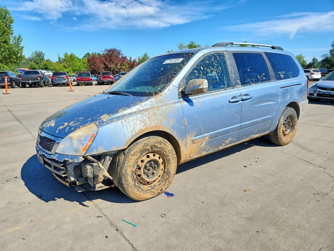 2012 Kia Sedona Lx