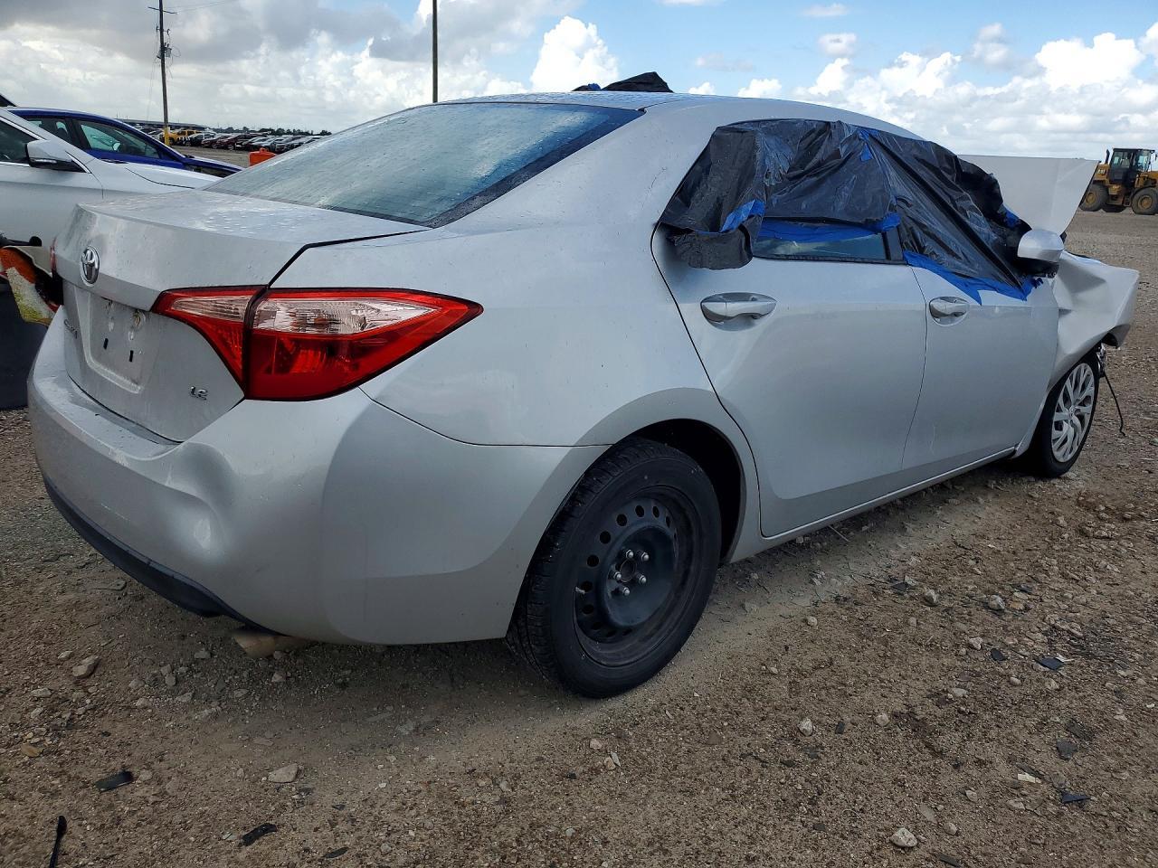 2019 Toyota Corolla Le - Фото 3