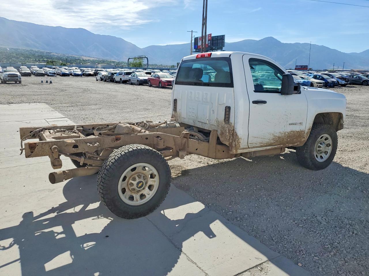 2016 Chevrolet Silverado K3500 - Image 3