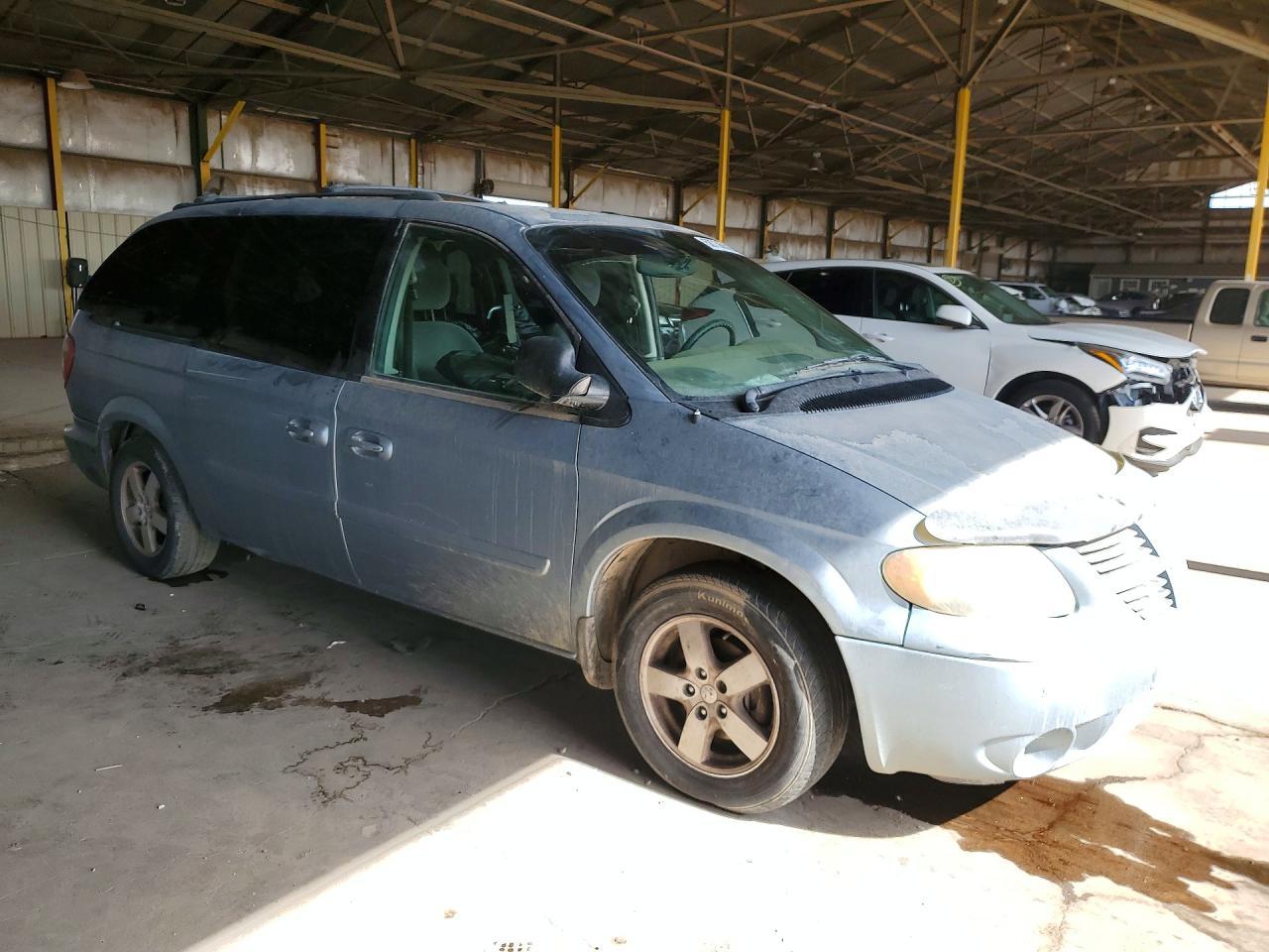 2005 Dodge Grand Caravan Sxt - Image 4