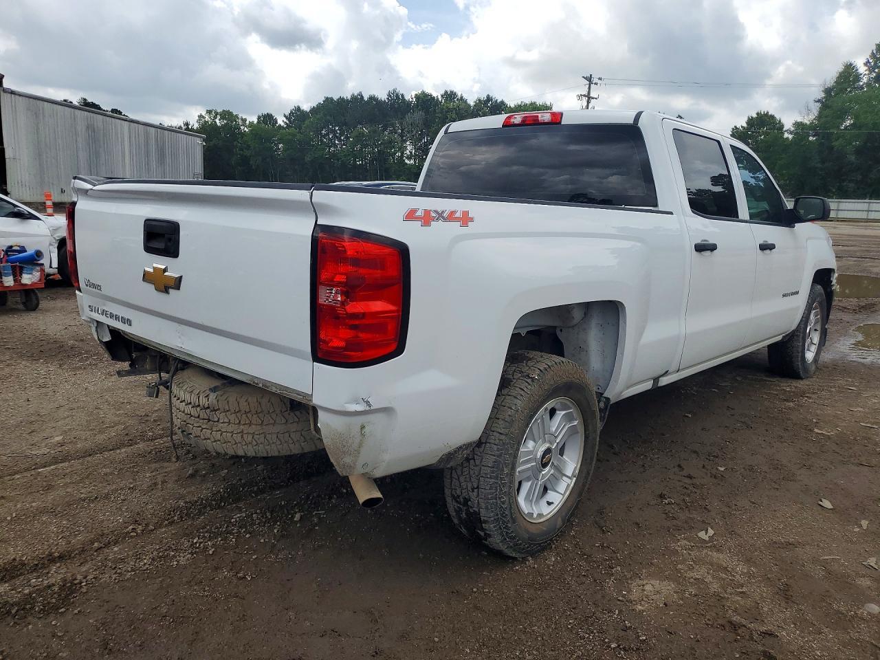 2016 Chevrolet Silverado K1500 - Фото 3