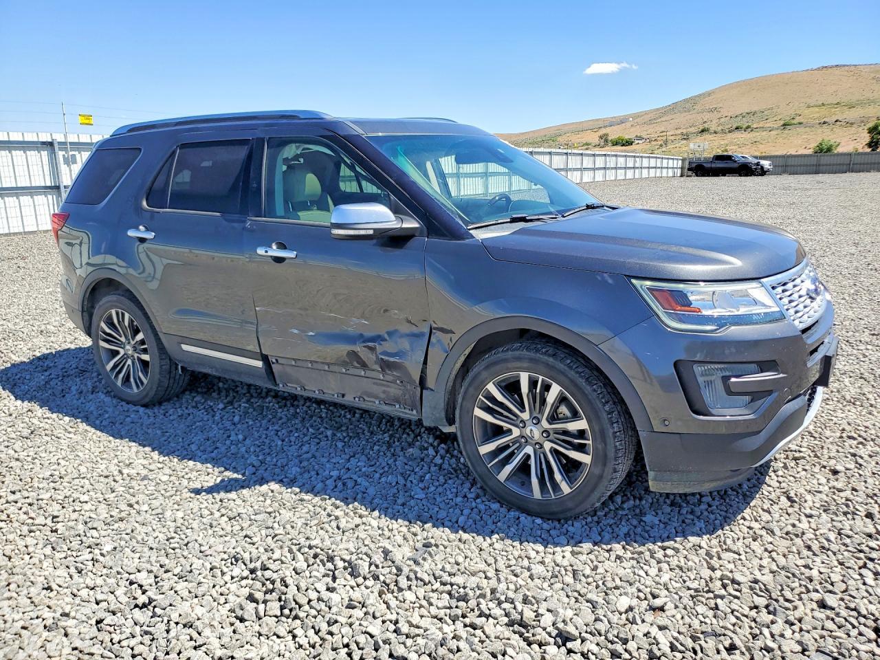 2017 Ford Explorer Platinum - Фото 4