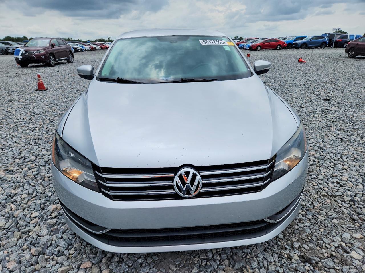 2013 Volkswagen Passat Se - Image 5