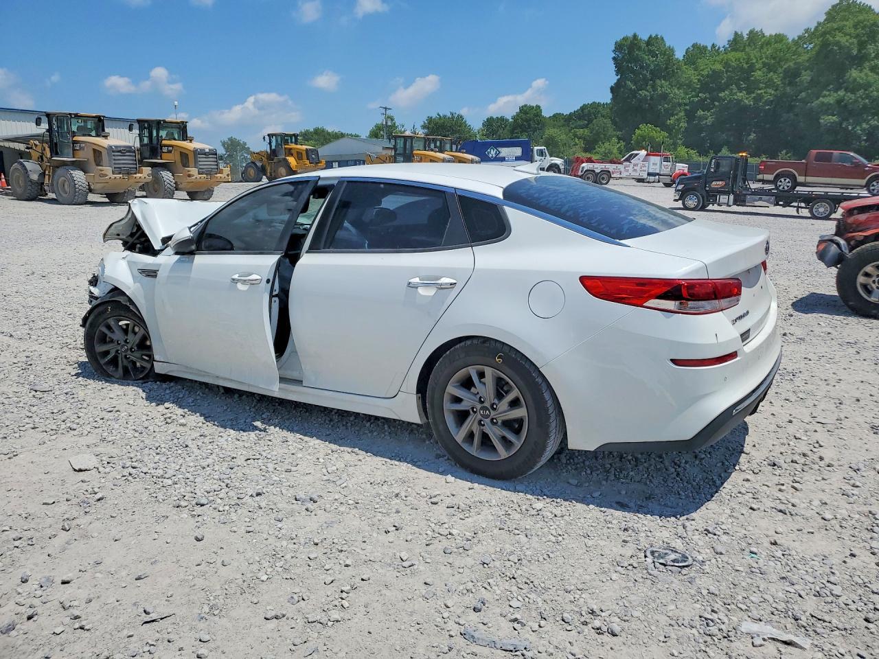 2019 Kia Optima Lx - Фото 2