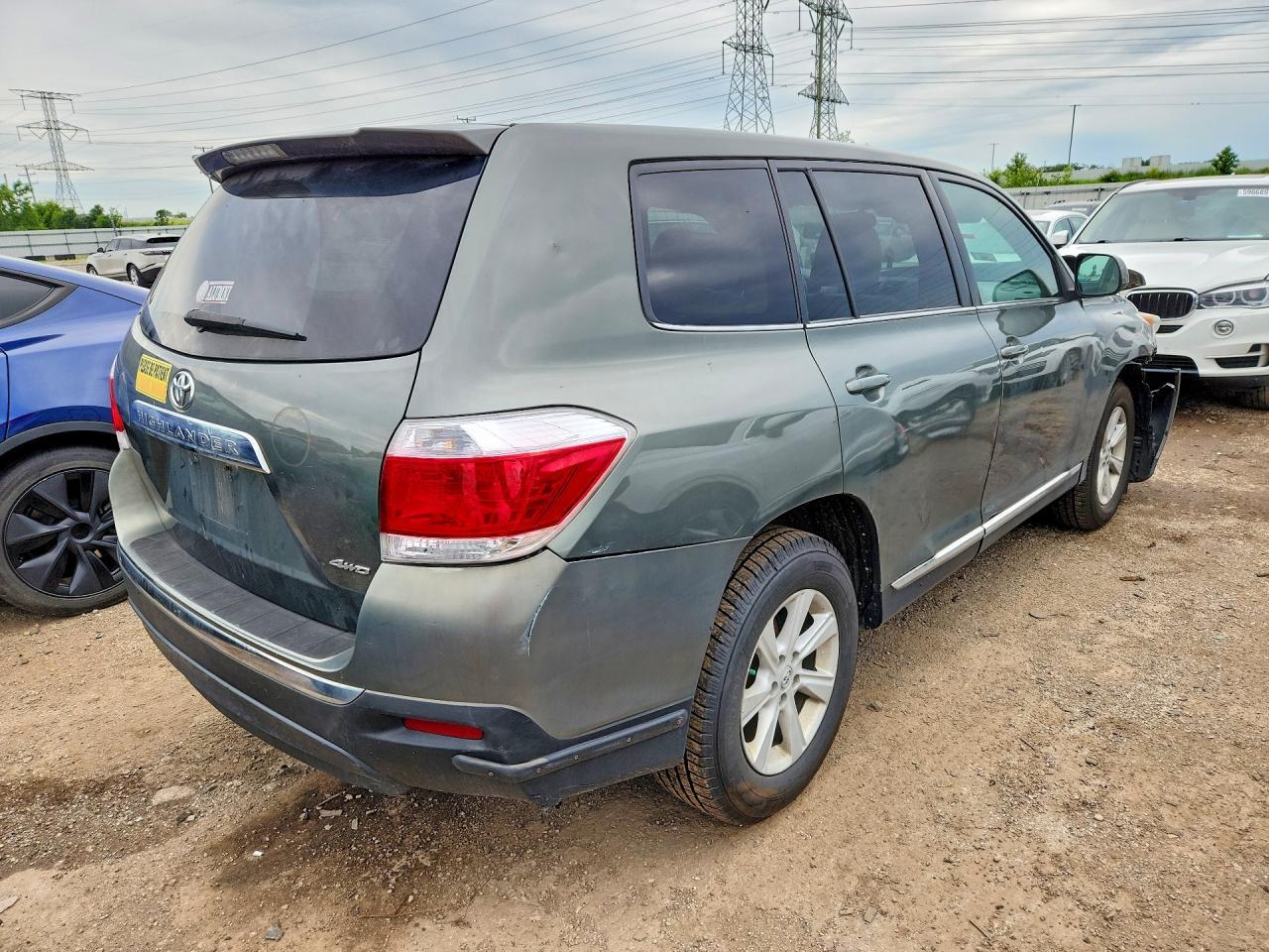 2013 Toyota Highlander Base - Фото 3
