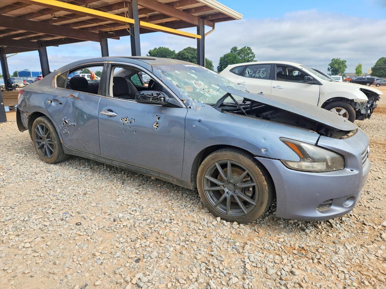 2011 Nissan Maxima S - Image 4