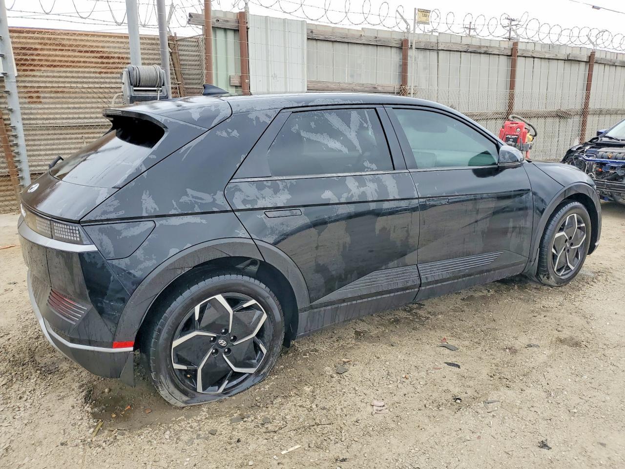 2024 Hyundai Ioniq 5 Sel - Image 3