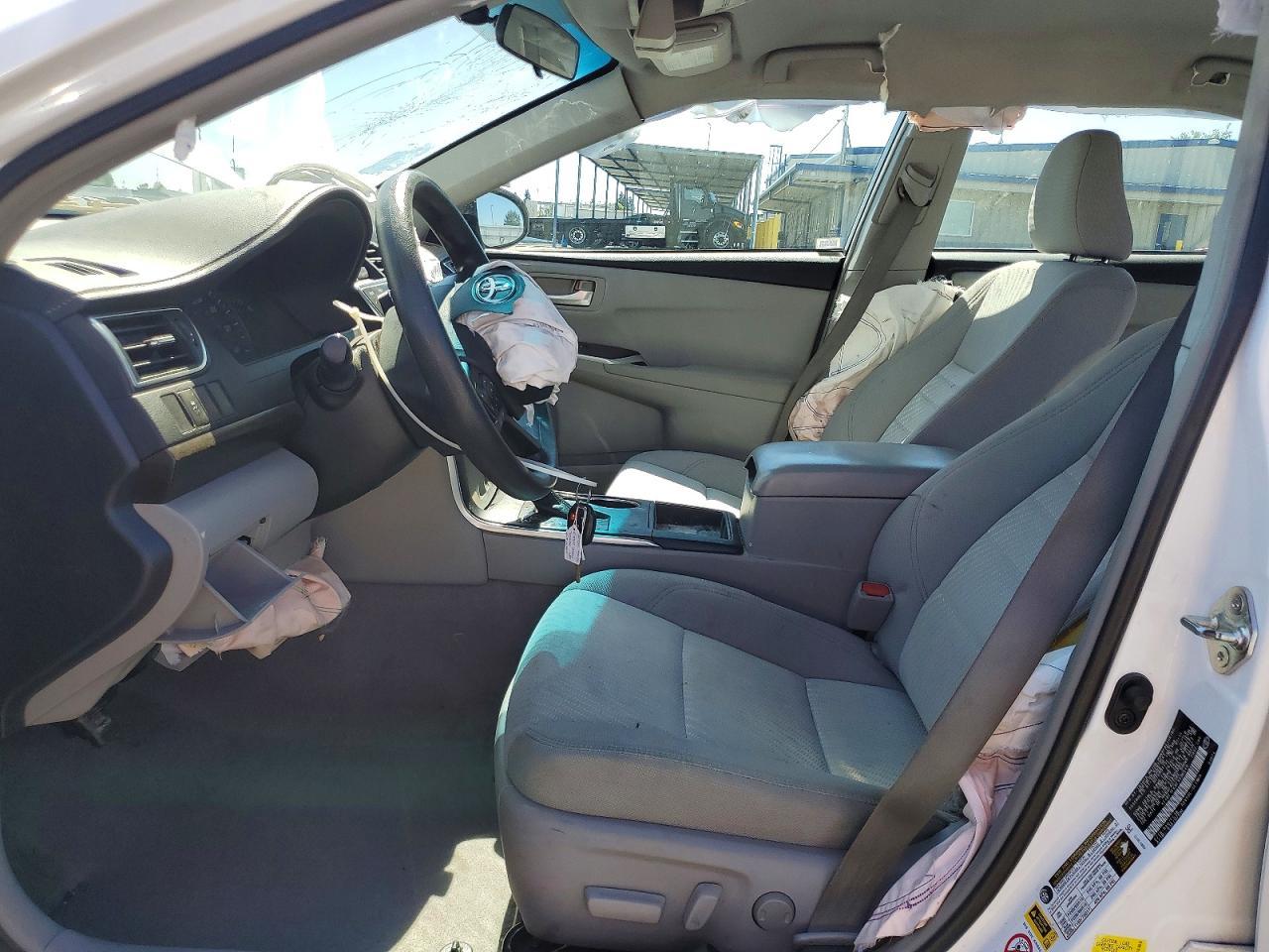 2015 Toyota Camry Le - Фото 7