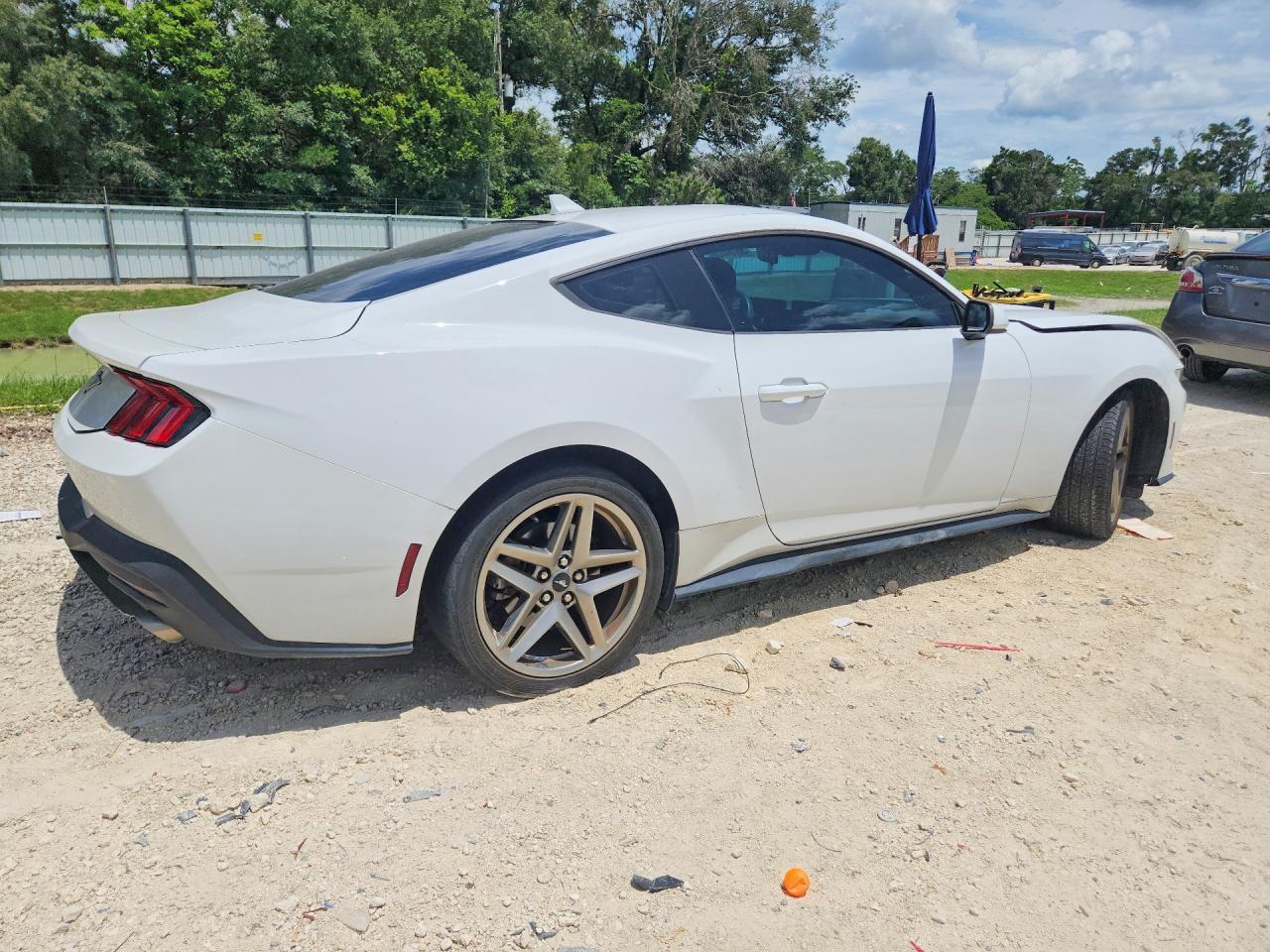 2024 Ford Mustang - Image 3