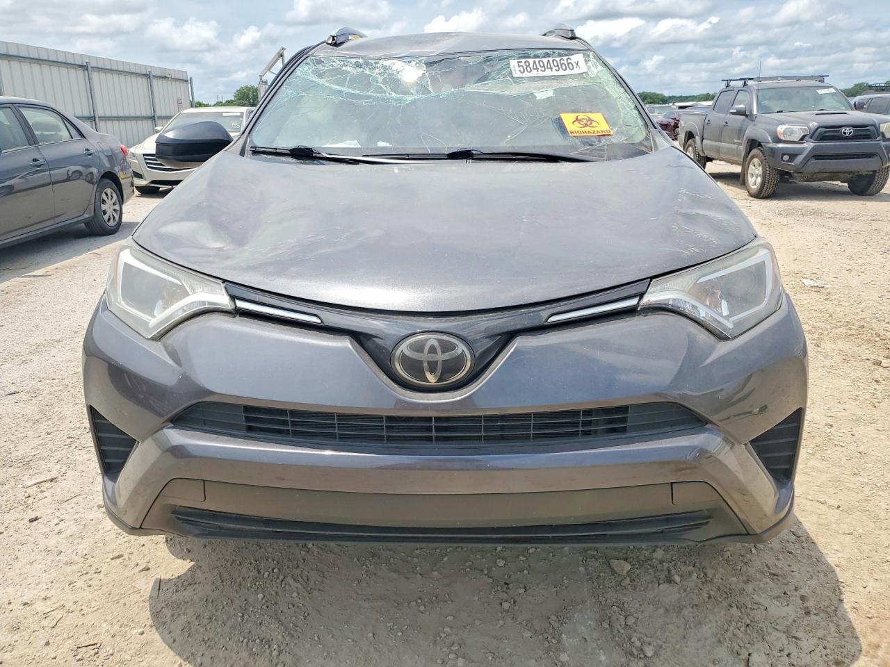 2017 Toyota Rav4 Le - Image 5