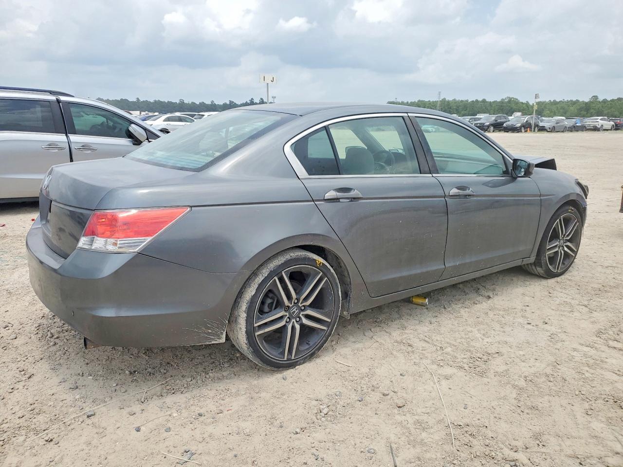 2010 Honda Accord Lx - Фото 3