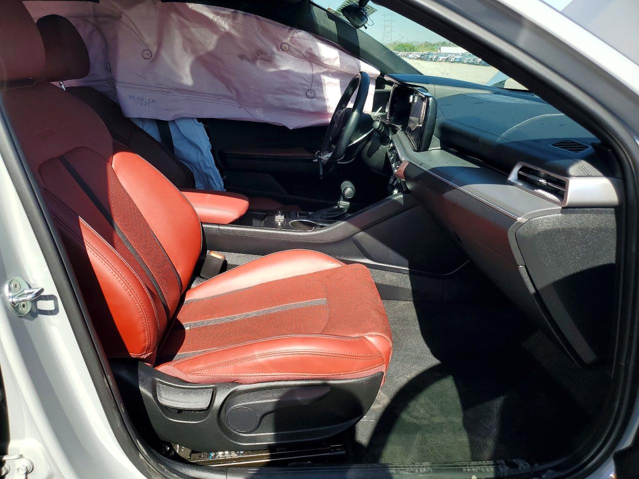 2024 Kia K5 Gt Line - Фото 7