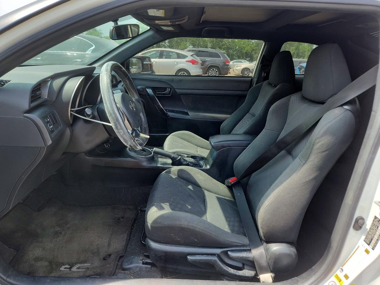 2011 Scion Tc Base - Фото 7