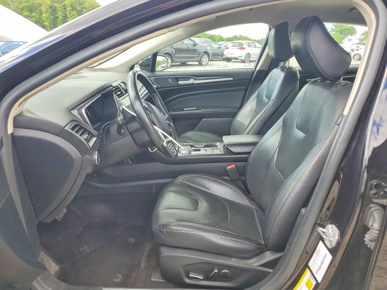 2020 Ford Fusion Titanium - Image 7