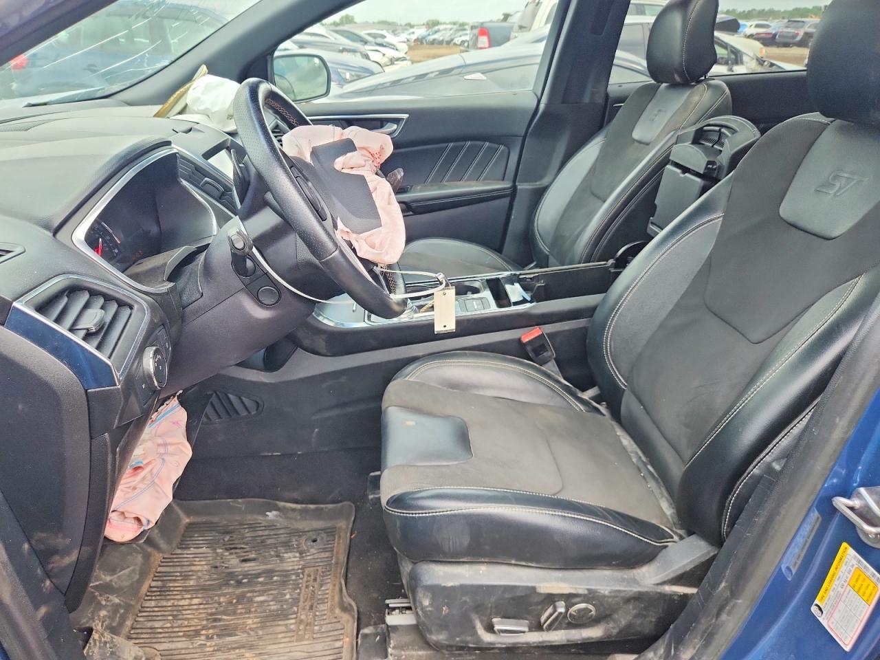2019 Ford Edge St - Image 7