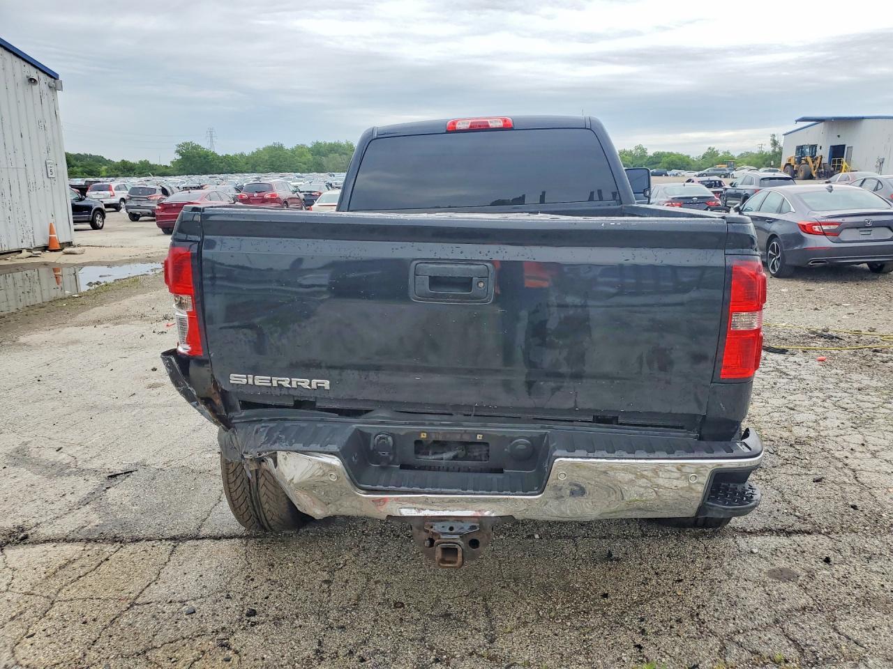 2015 GMC Sierra K2500 Sle - Image 6