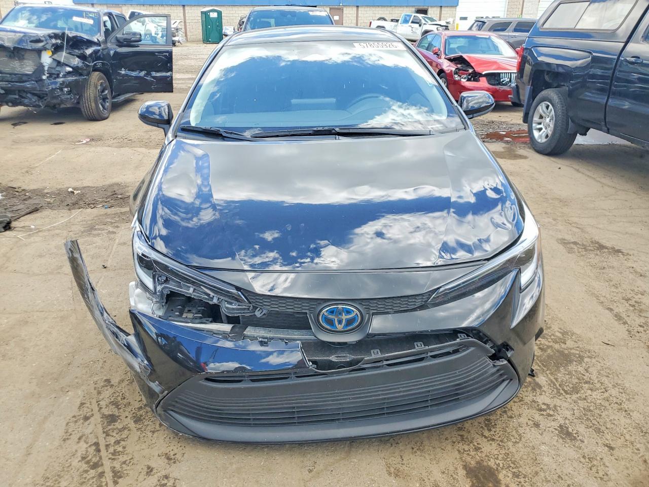 2025 Toyota Corolla Hybrid Le - Фото 5
