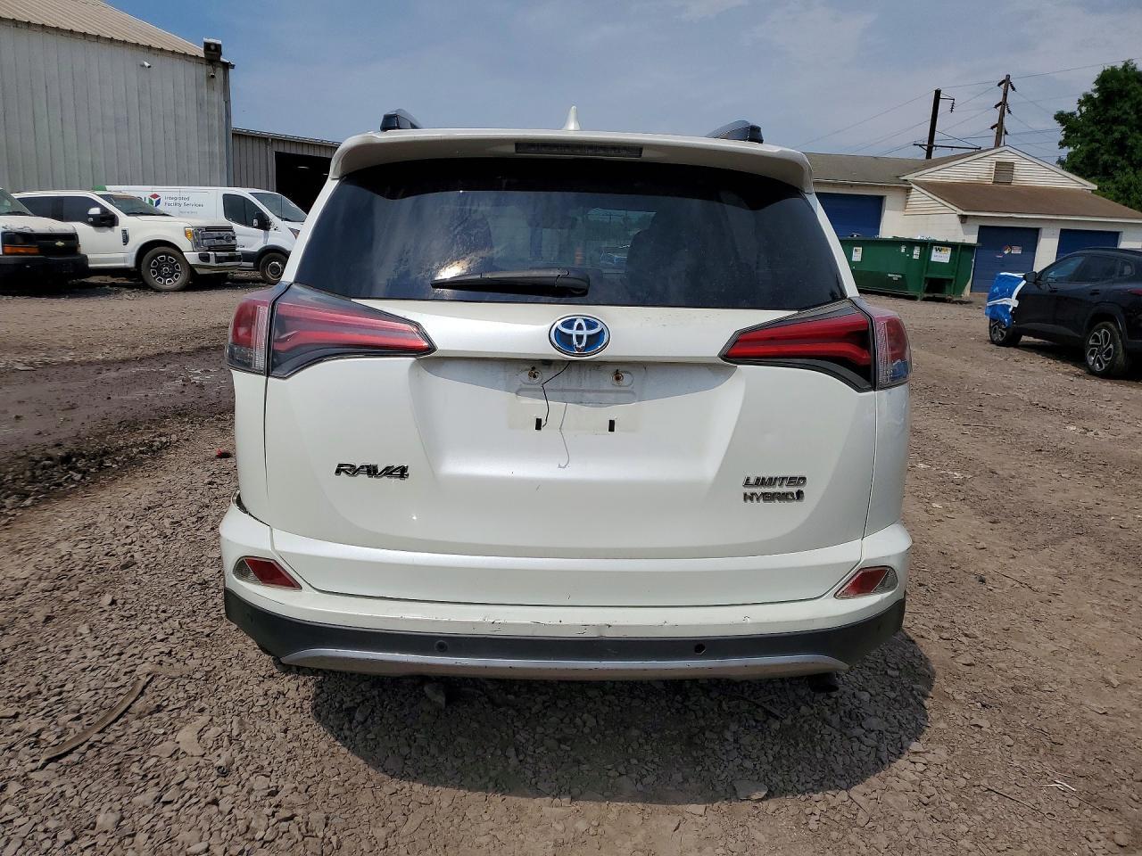 2017 Toyota Rav4 Hv Limited - Image 6