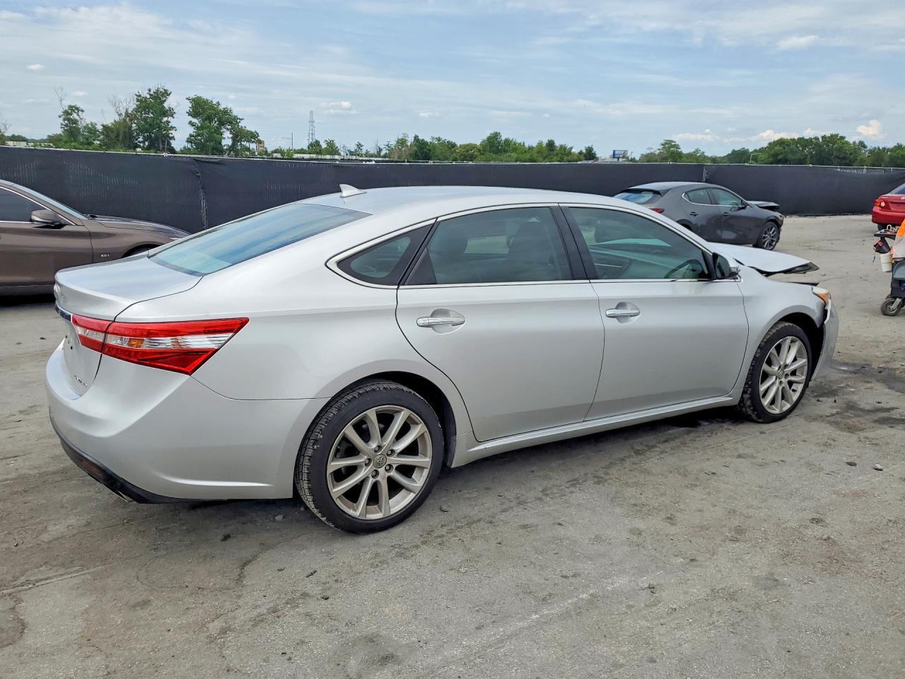 2014 Toyota Avalon Limited - Фото 3
