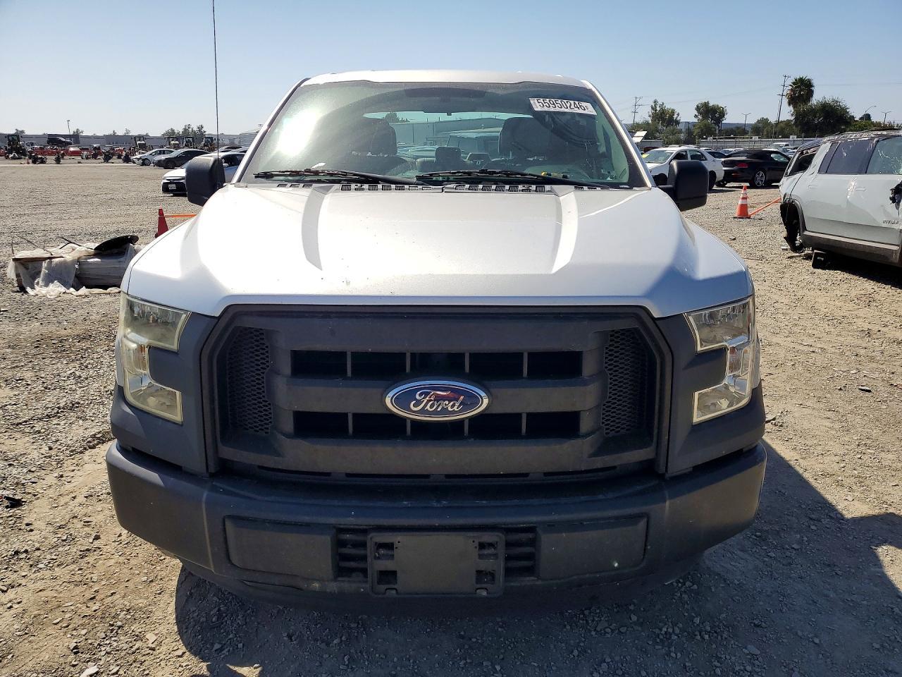 2016 Ford F150 Supercrew - Фото 5