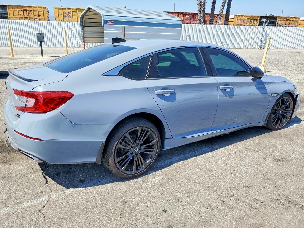 2021 Honda Accord Sport - Фото 3