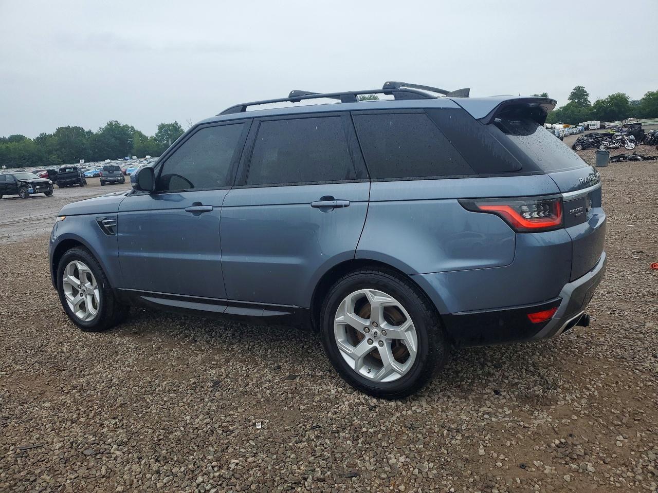 2018 Land Rover Range Rover Sport Hse - Image 2
