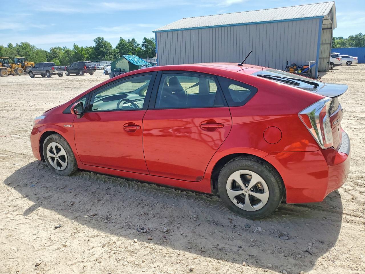 2013 Toyota Prius Two - Фото 2