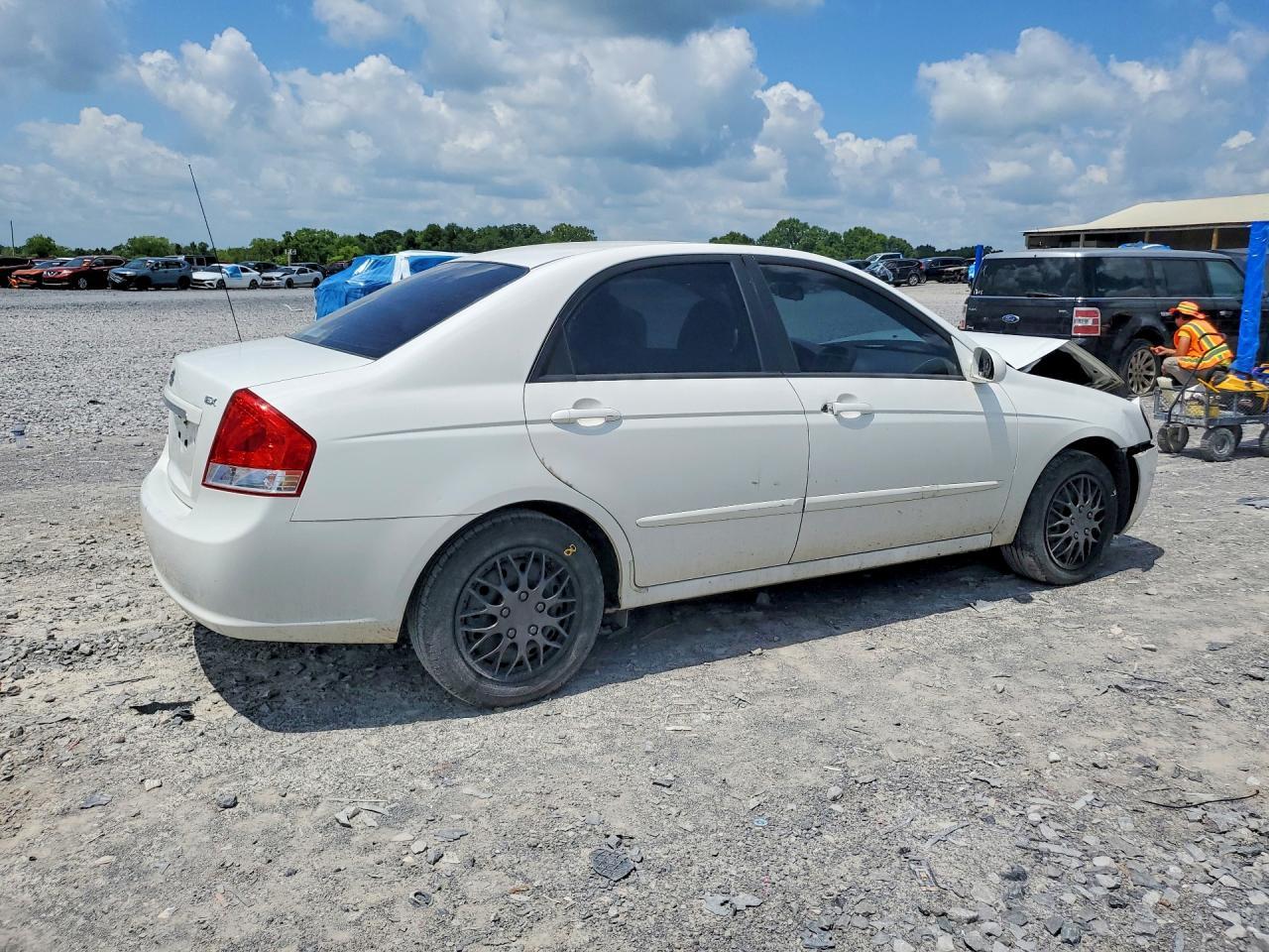 2007 Kia Spectra Lx - Image 3