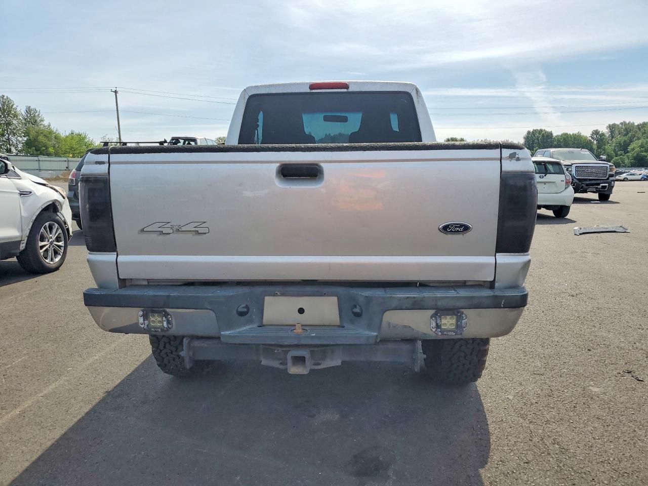 2004 Ford Ranger Super Cab - Image 6
