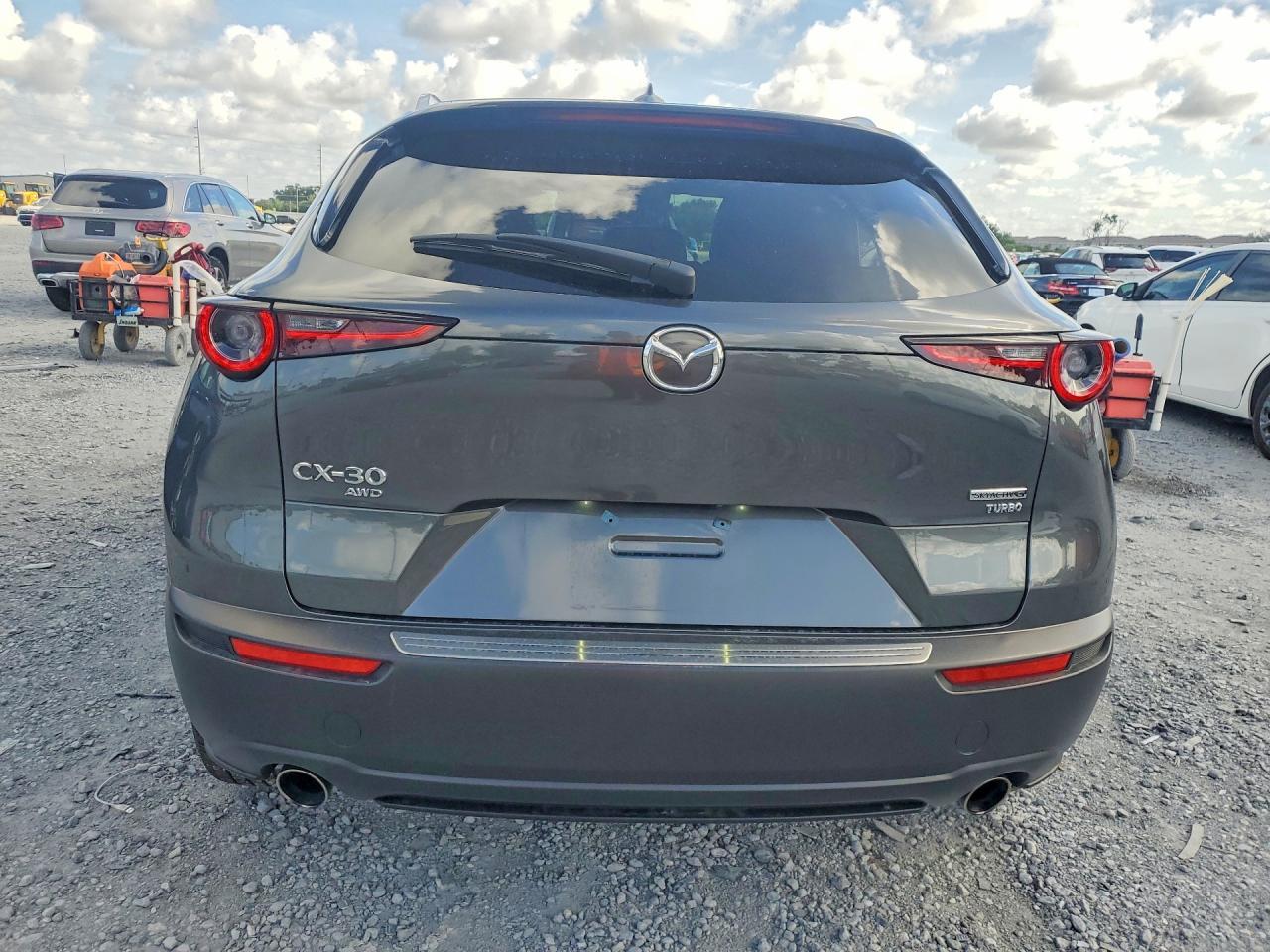 2023 Mazda Cx-30 Premium - Фото 6