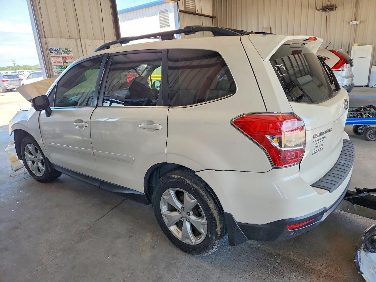 2014 Subaru Forester 2.5I Touring - Фото 2