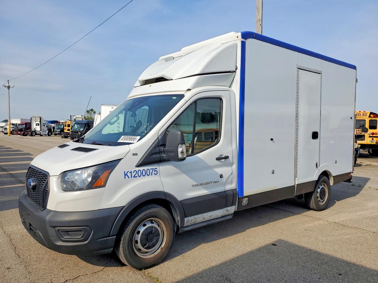 2020 Ford Transit Delivery Truck